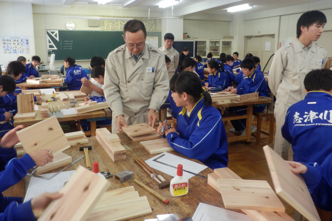 木工教室の製作時間は2時間