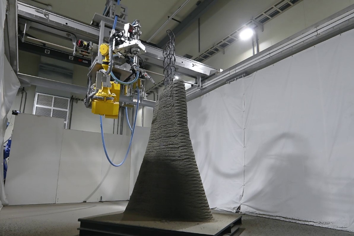 Spray-based 3D printing system (gantry robot)