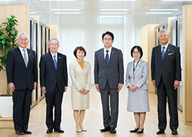 Roundtable Discussion: President and Outside Directors