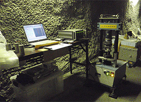 Portable load testing machine