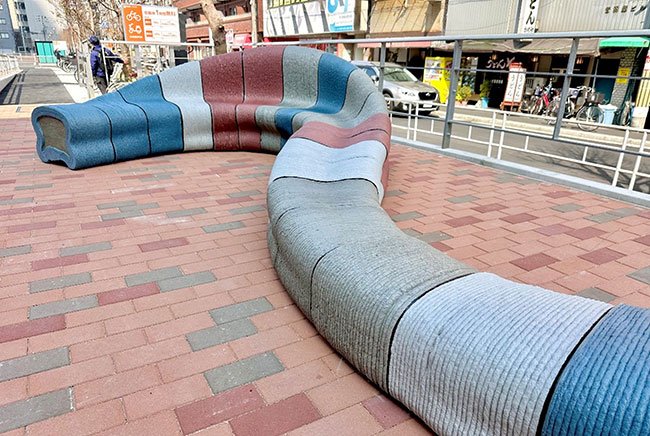 Bench at Bentencho Station, Osaka Loop Line：Expressing the image colors of the Osaka Expo using colored LACTM mixed with pigment