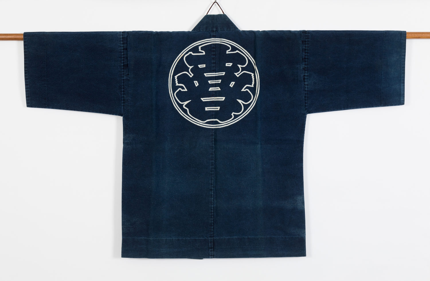 Company coat imprinted with the Kanekikai crest