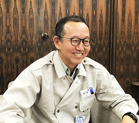 Hayato Ide,General Manager, Tokyo Mokkoujou Arts & Crafts Furnishings