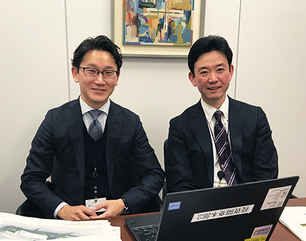 Hideki Hashimoto (left) and Tetsuro Watanabe (right) 
from the Investment and Development Division