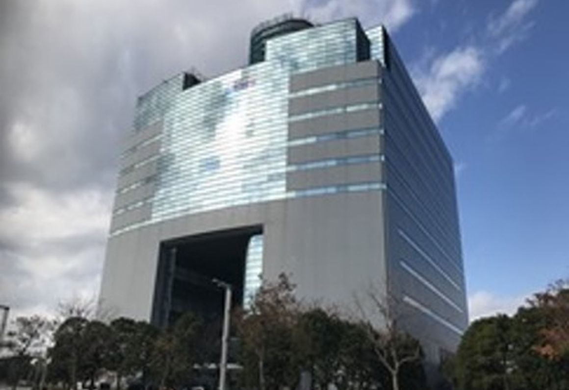 幕張ビル外観