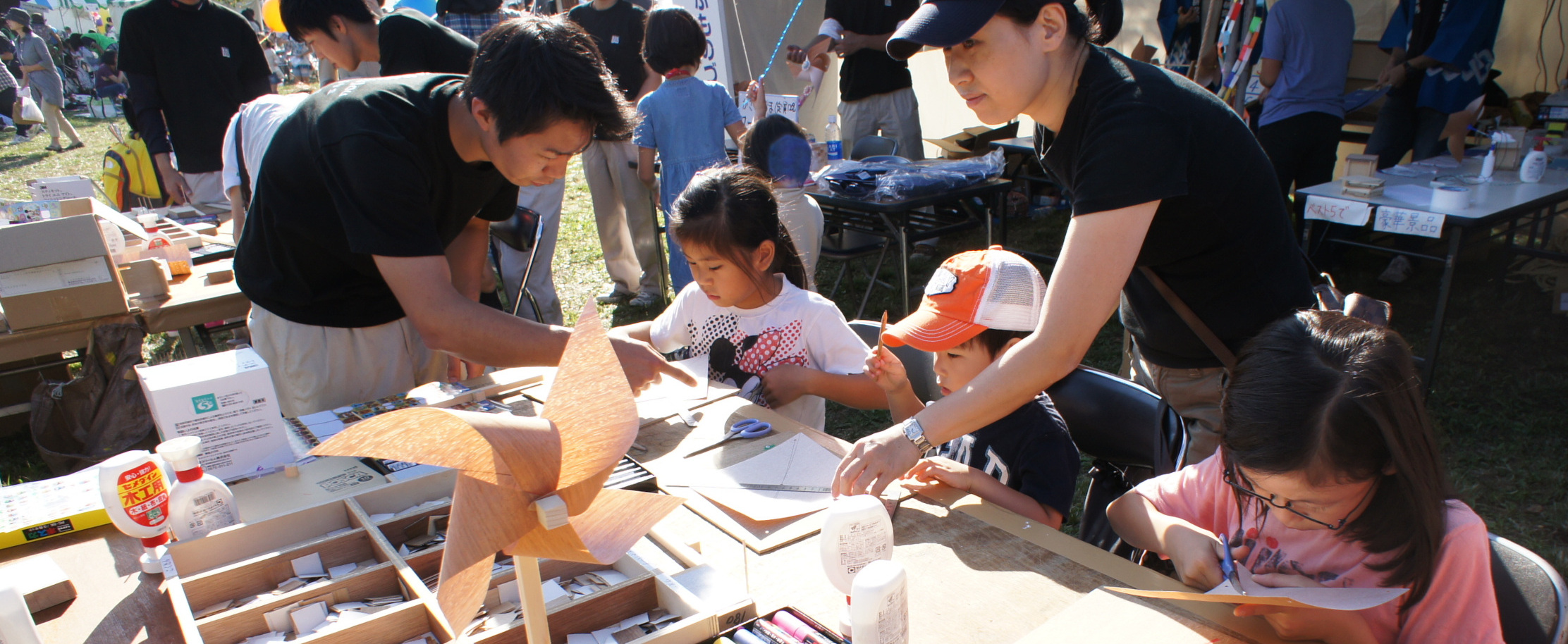 木の可能性を探る Vol.19 江東区民まつりで「木と遊ぶものづくり教室」を開催