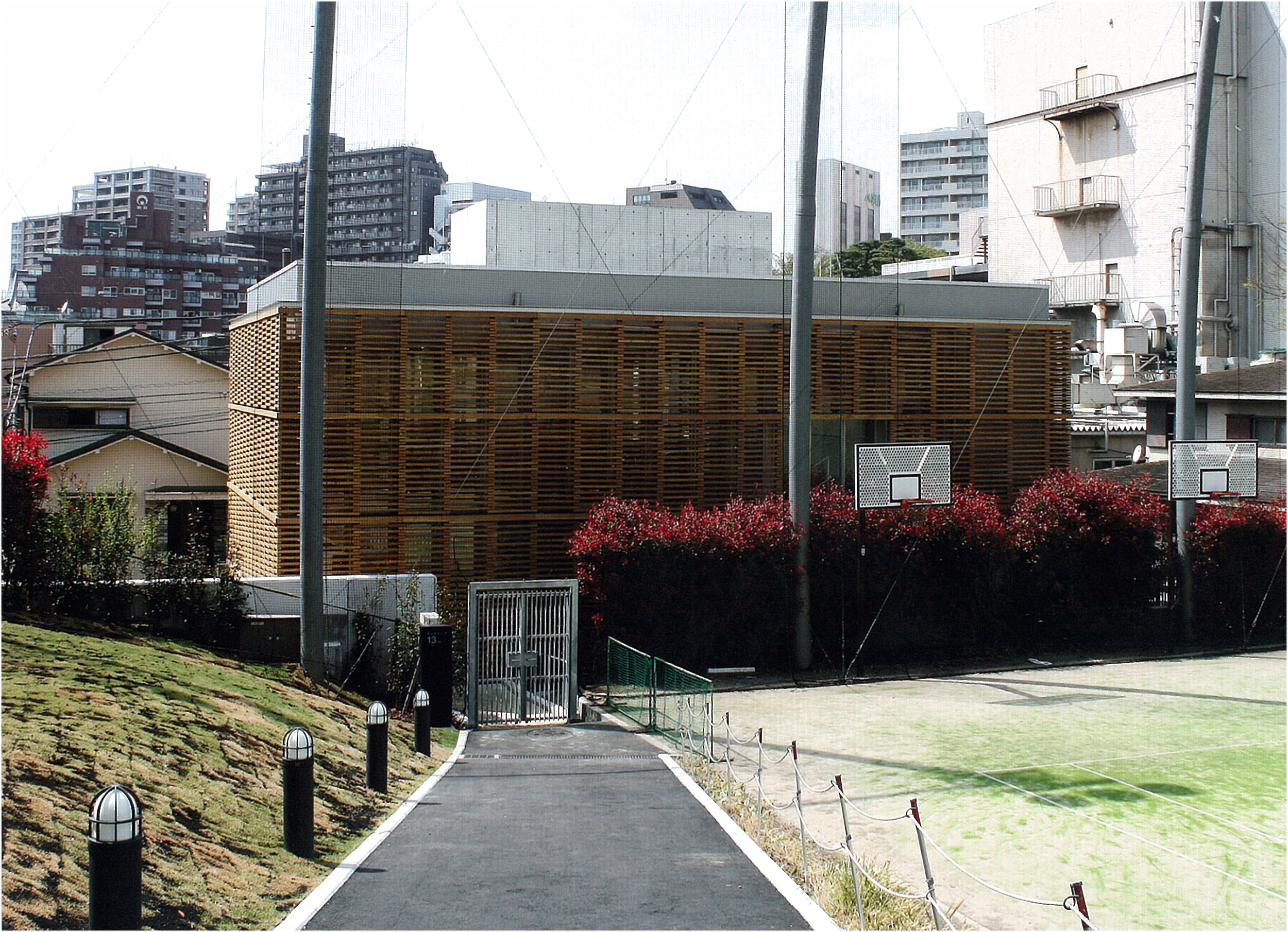 明治学院大学13号館02 photo