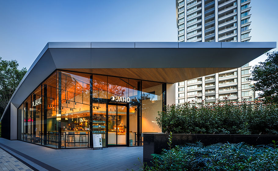 BLUE FRONT SHIBAURA 独立店舗