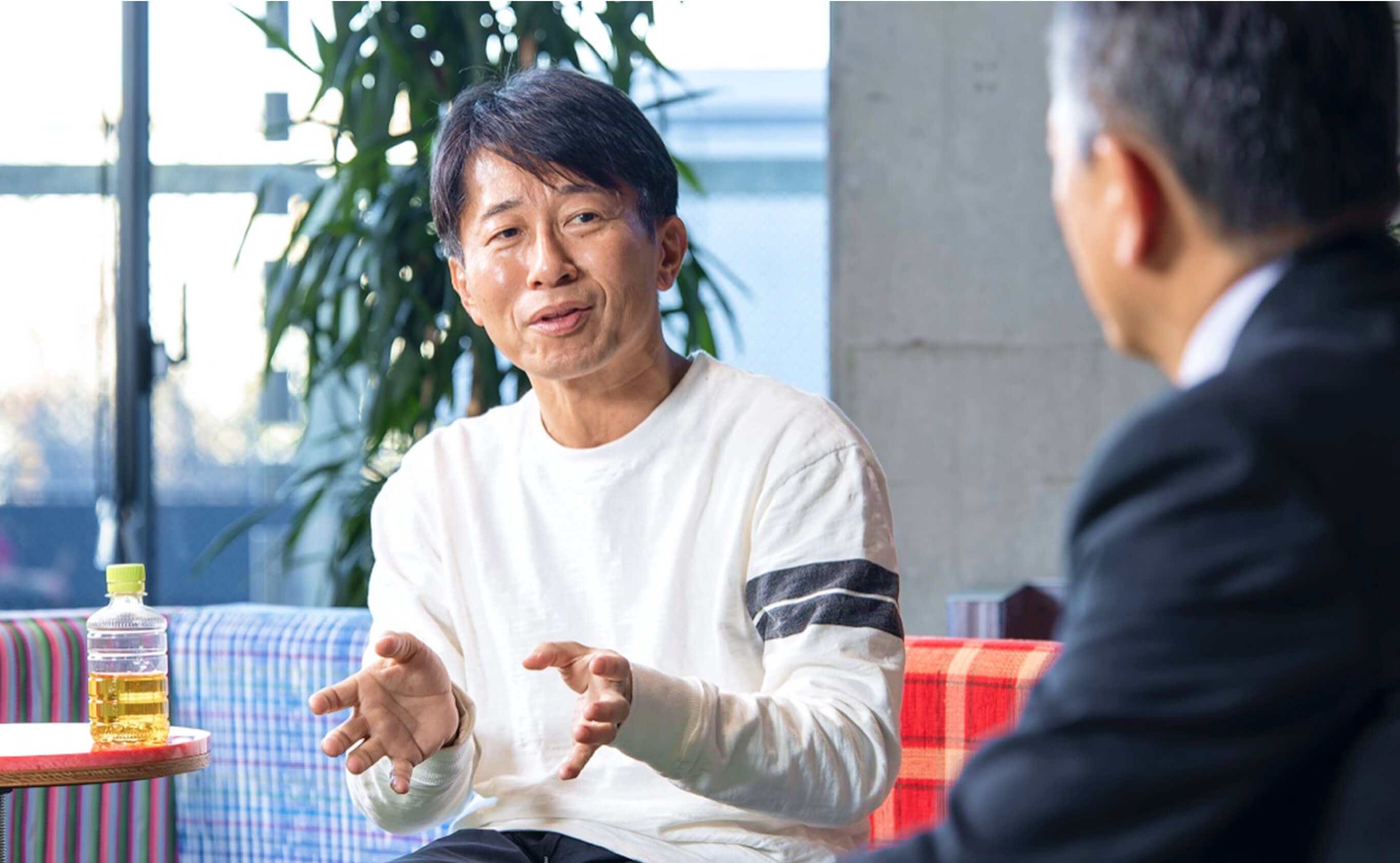 守屋氏