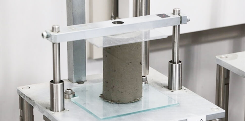 ●ラクツムの特徴1　ポンプ圧送性と積層性の両立