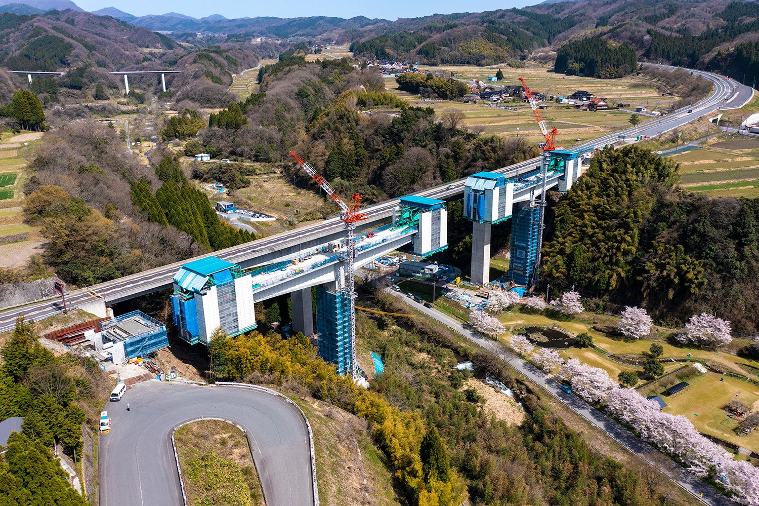 No.20] Construction of the Funatani River bridge（PC for