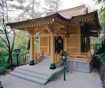 稲足神社社殿