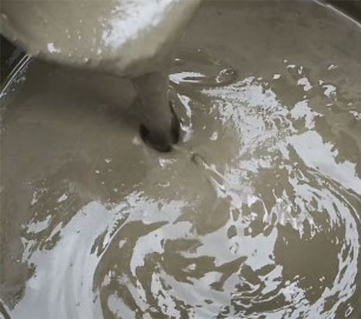 埋戻し地盤の品質確保と環境負荷低減をかなえるバイオ炭ソイルセメント「SUSMICS-S」