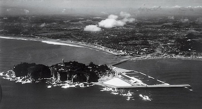 江の島ヨットハーバー（湘南港）