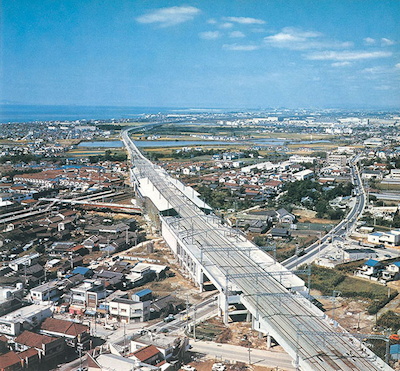 Sanyo Shinkansen Nishiakashi Station Elevated Bridge