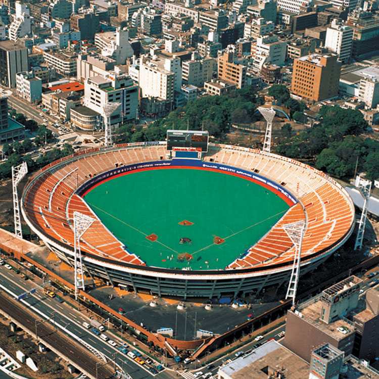 横浜 スタジアム