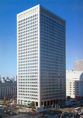 Fukokuseimei Building