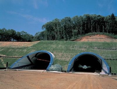 Oyamadairi Tunnel