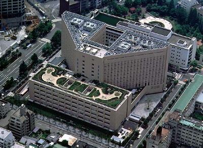St. Luke's International Hospital
