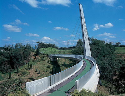 ローズウッドゴルフクラブ人道橋「Bridge of R」