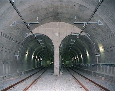 Toyo Rapid Railway Narashinodai Tunnel