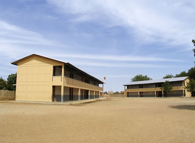 カメルーン共和国第三次小学校