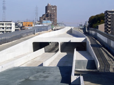Higashi-Meihan Expressway Momoyama Zone Construction