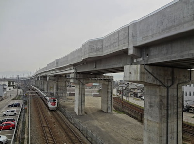 Construction of the new Inari-cho BL section of the Hokuriku Shinkansen