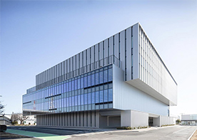 KOMATSU Shonan Plant Development Building
