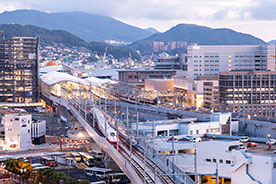 The Kyushu Line（West Kyushu), Nagasaki Station Elevated Bridge