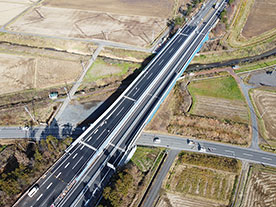 東北自動車道　夏川橋床版取替工事